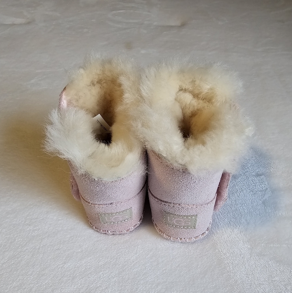 UGG Light Pink Baby Booties with Fur - Picture 2 of 8
